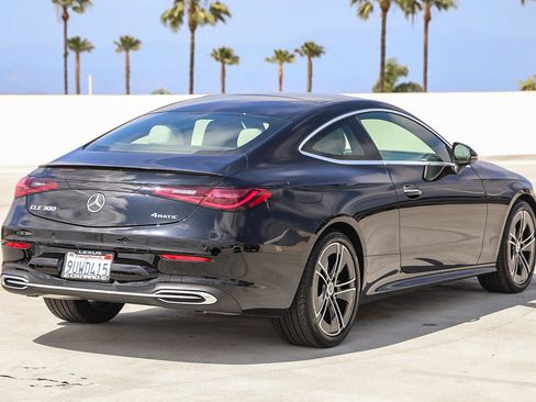 Used 2025 Mercedes-Benz CLE 300 4MATIC Coupe image 7