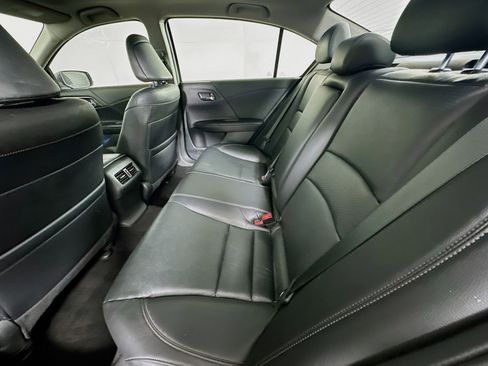 Used 2016 Honda Accord EX-L image 27