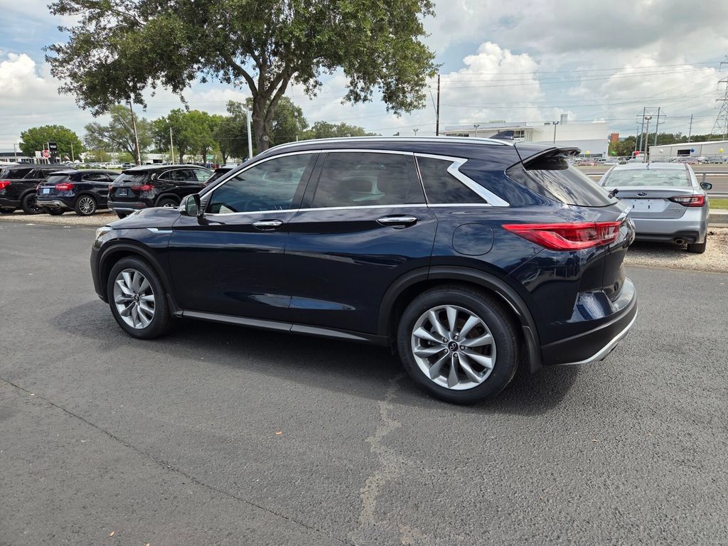 Used 2020 INFINITI QX50 Luxe FWD image 10
