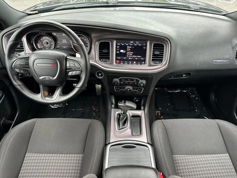 Used 2019 Dodge Charger Scat Pack RWD image 15