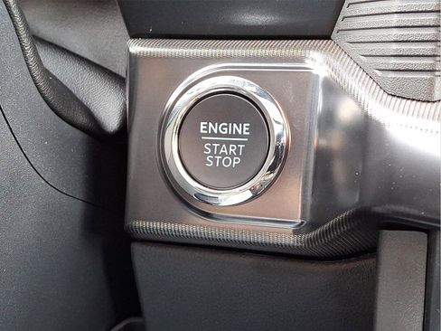 New 2025 Ford F150 Lariat w/ Equipment Group 502A High image 17