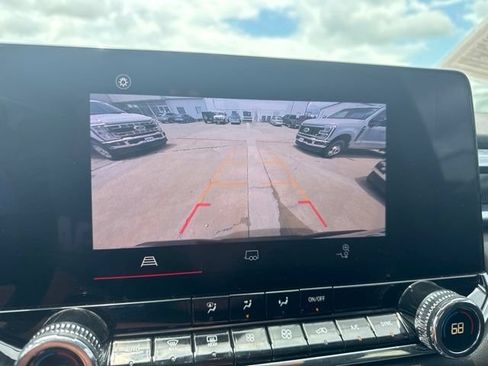Used 2023 GMC Canyon Elevation w/ Convenience Package RWD image 6
