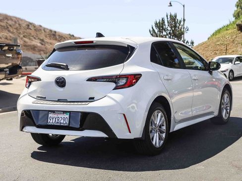 Certified 2026 Toyota Corolla SE FWD image 4