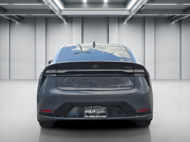 Used 2024 Toyota Prius Prime FWD image 4