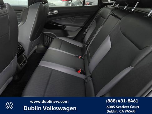Used 2023 Volkswagen ID.4 Pro S image 11