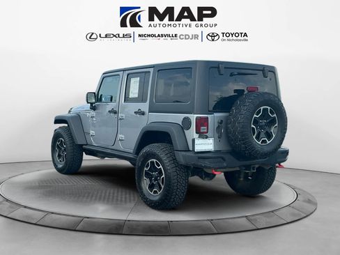 Used 2014 Jeep Wrangler Unlimited Rubicon AWD/4WD image 3