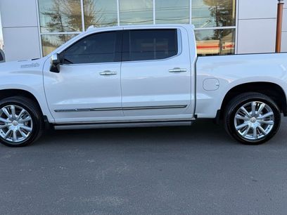 Used 2024 Chevrolet Silverado 1500 High Country w/ Technology Package