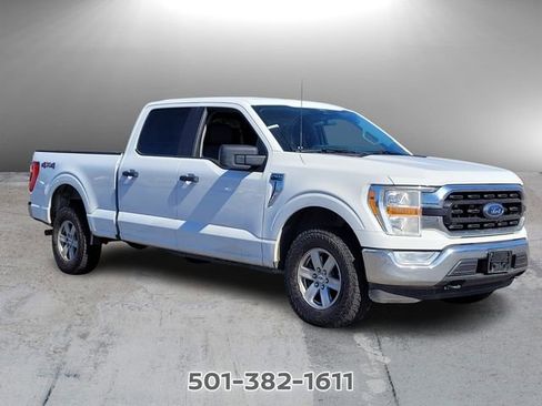 Used 2022 Ford F150 XLT w/ Trailer Tow Package AWD/4WD image 2