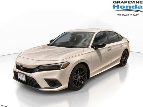 Used 2024 Honda Civic Sport image 1