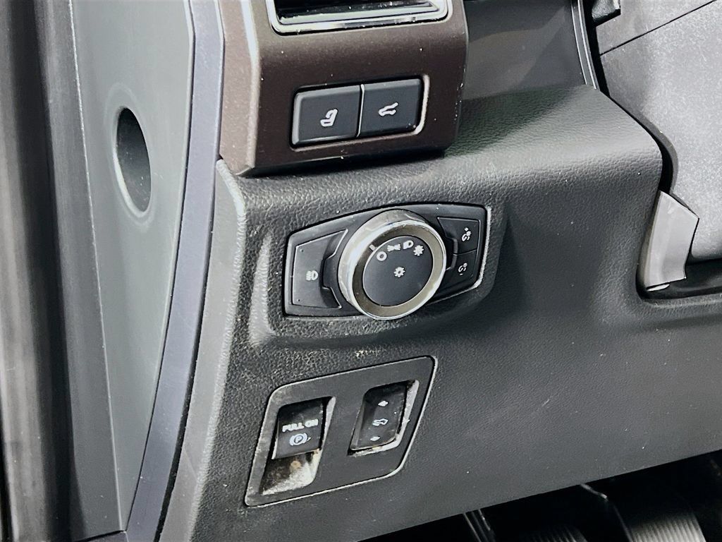 Used 2021 Ford Expedition King Ranch AWD/4WD image 10
