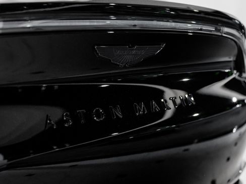 Used 2024 Aston Martin DBX 707 image 8