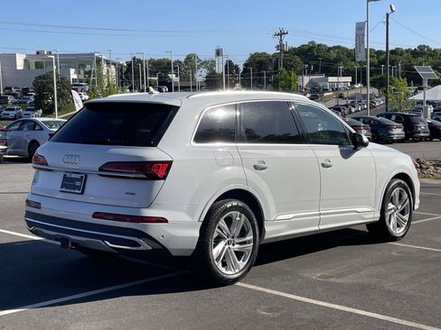 Certified 2023 Audi Q7 2.0T Premium Plus w/ Premium Plus Package AWD/4WD image 7
