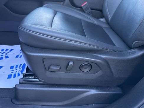 Used 2024 Chevrolet Tahoe Z71 w/ Luxury Package image 25