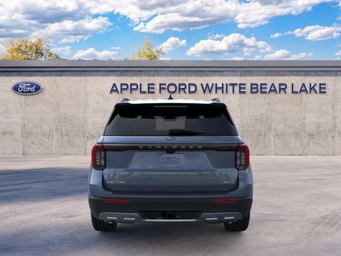 New 2026 Ford Explorer Active w/ Active Comfort Package AWD/4WD image 5