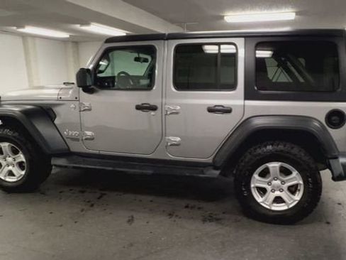 Used 2020 Jeep Wrangler Unlimited Sport S AWD/4WD image 6