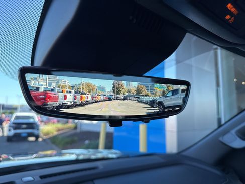 New 2026 Chevrolet Tahoe Premier image 33