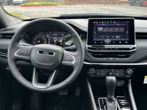 New 2026 Jeep Compass Limited image 21