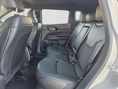 New 2026 Jeep Compass Latitude AWD/4WD image 14
