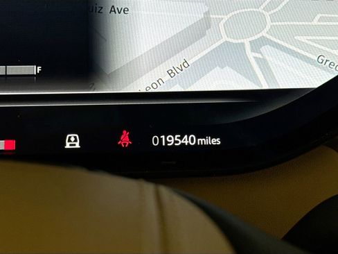 Used 2023 Land Rover Range Rover SE AWD/4WD image 11