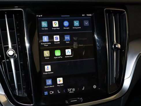 Used 2024 Volvo S60 B5 Core image 17