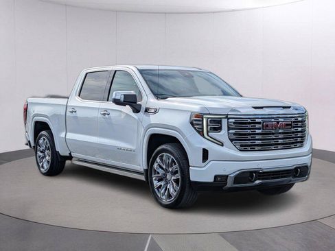 Certified 2024 GMC Sierra 1500 Denali w/ Denali Reserve Package AWD/4WD image 8