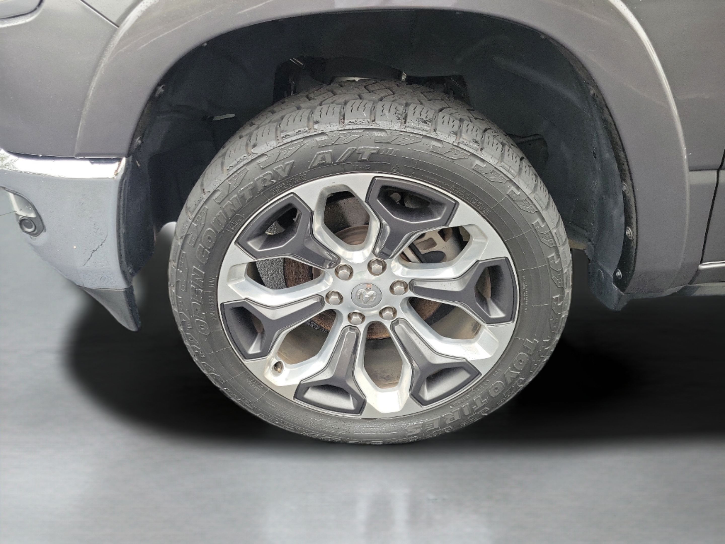 Used 2019 RAM 1500 Limited AWD/4WD image 30