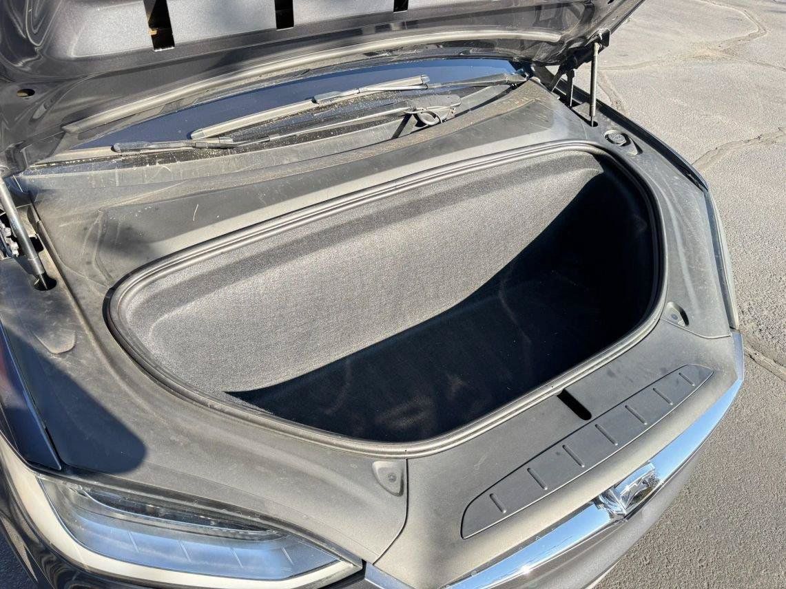 Used 2018 Tesla Model X 75D AWD/4WD image 24