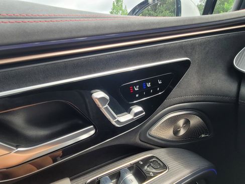 Used 2022 Mercedes-Benz EQS 450+ Sedan w/ AMG Line Exterior image 26