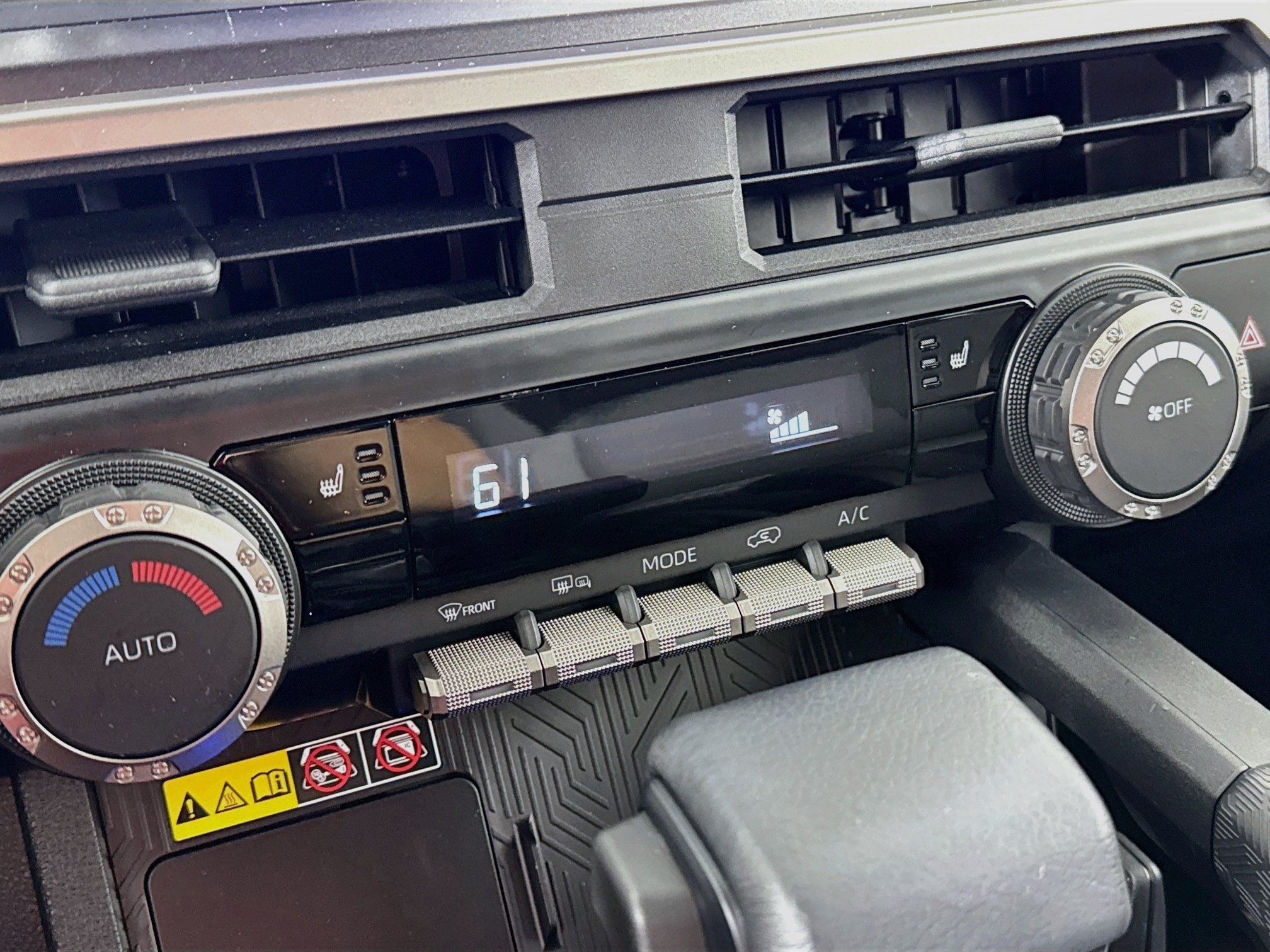 Certified 2025 Toyota 4Runner TRD Sport AWD/4WD image 16