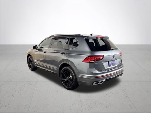 Used 2024 Volkswagen Tiguan SEL R-Line AWD/4WD image 8