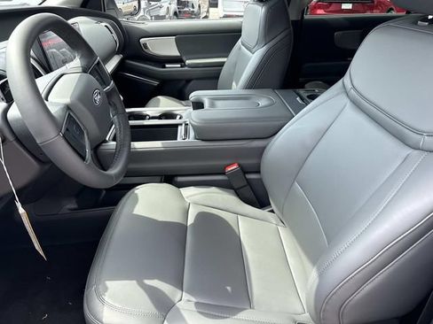 New 2027 Ford Expedition Active AWD/4WD image 22