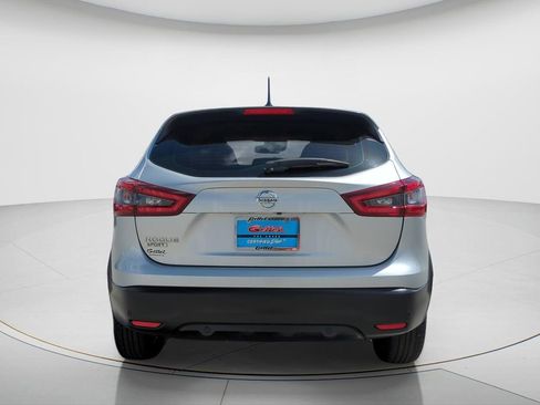 Used 2020 Nissan Rogue Sport S image 5