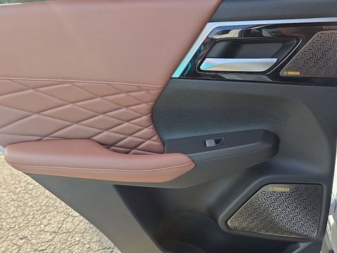 New 2025 Mitsubishi Outlander SEL AWD/4WD image 26