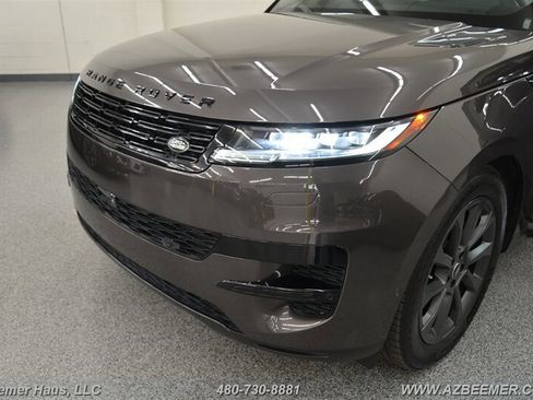 Used 2024 Land Rover Range Rover Sport SE image 48