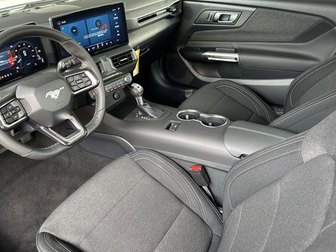 New 2026 Ford Mustang Coupe w/ Bronze Appearance Package image 9