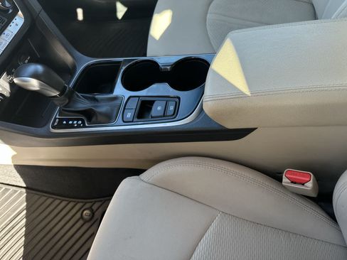 Used 2019 Hyundai Sonata SEL w/ Tech Package 02 FWD image 22
