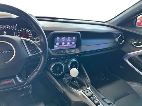 Used 2021 Chevrolet Camaro SS image 12
