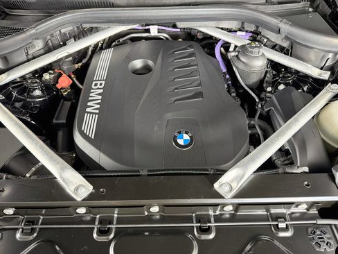 Certified 2024 BMW X5 sDrive40i w/ M Sport Package RWD image 32