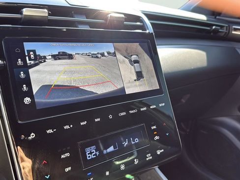 Used 2022 Hyundai Santa Cruz Limited image 19