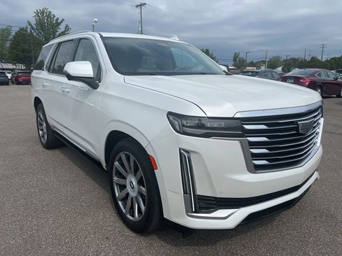 Used 2023 Cadillac Escalade Premium Luxury Platinum AWD/4WD image 4