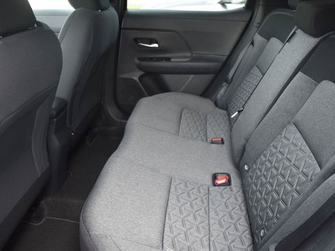 New 2027 Nissan Kicks SV FWD image 42