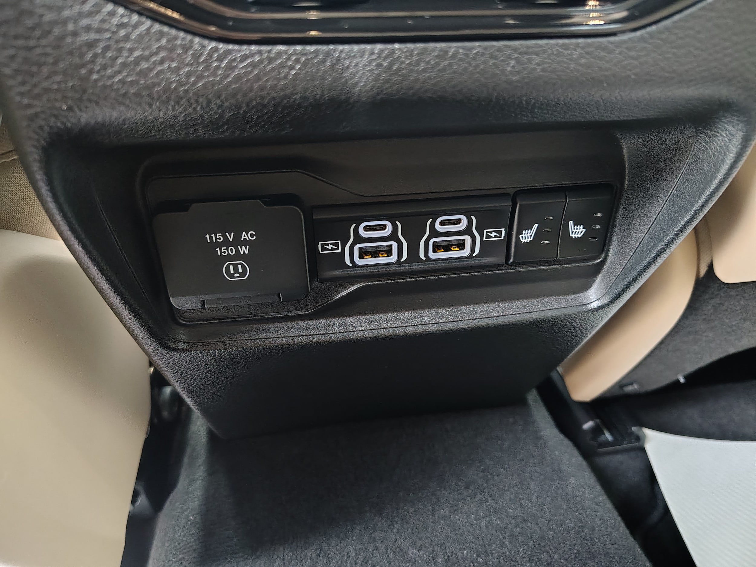 Certified 2024 Jeep Grand Cherokee Limited w/ Luxury Tech Group II AWD/4WD image 23