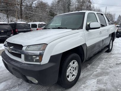 Used 2002 Chevrolet Avalanche 4x4 w/ North Face Edition