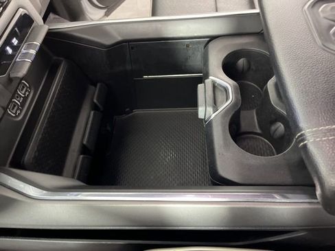 Used 2024 RAM 1500 Laramie image 31