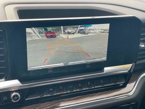 Used 2022 GMC Sierra 1500 Elevation image 16