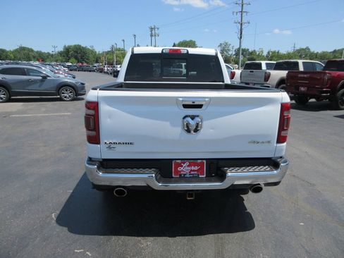Used 2019 RAM 1500 Laramie AWD/4WD image 7