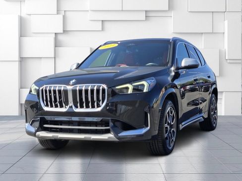 Used 2023 BMW X1 xDrive28i w/ Premium Package AWD/4WD image 3