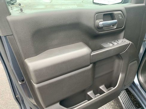 Certified 2021 Chevrolet Silverado 1500 Custom w/ LPO, Dark Essentials Package AWD/4WD image 20