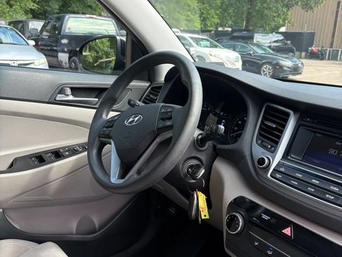Used 2016 Hyundai Tucson SE FWD image 30