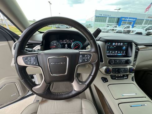 Used 2019 GMC Yukon Denali w/ Enhanced Security Package image 5